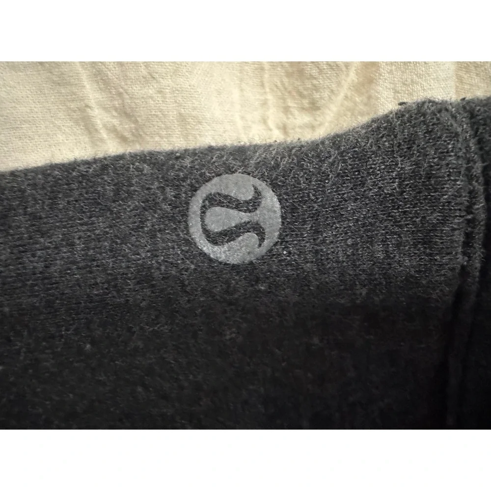 Lululemon &Go Endeavor long sleeve sweatshirt heathered black‎ back cutout 6